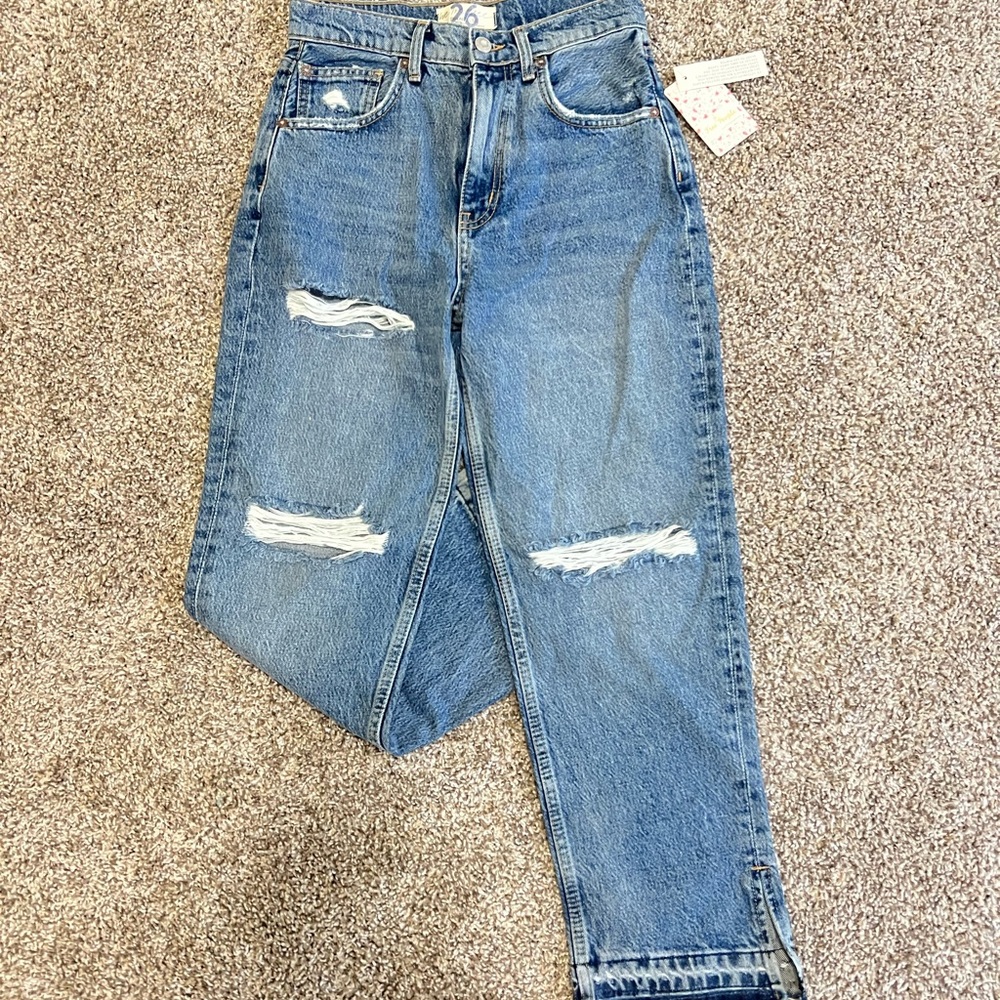 NWT FreePeople denim jeans with distressing